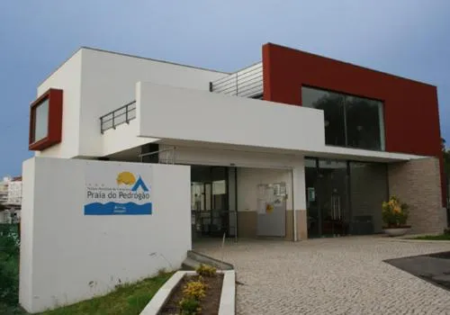 Parque De Campismo Da Praia De Pedrogao - Image 1