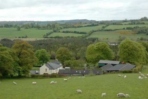 Lough Bishop House Farm Stay - Image 1