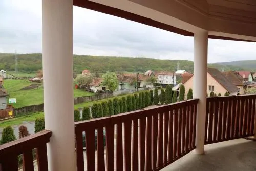 Vila Gong - Image 1