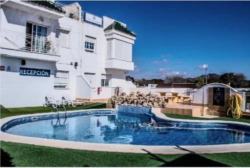 Apartamentos Palomares Beach - Image 1