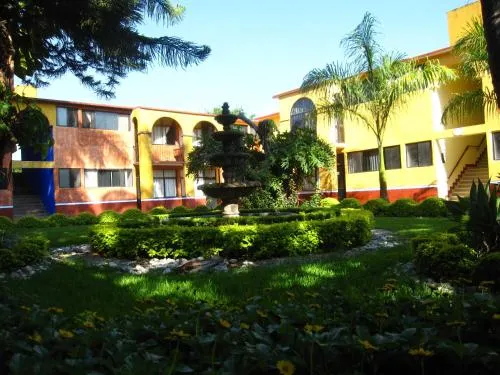 Club Primavera - Image 1