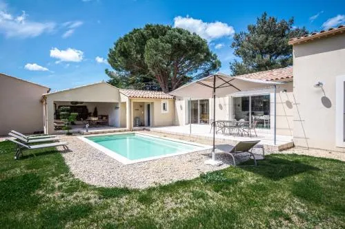 Stunning house on the edge of the Luberon - Image 1
