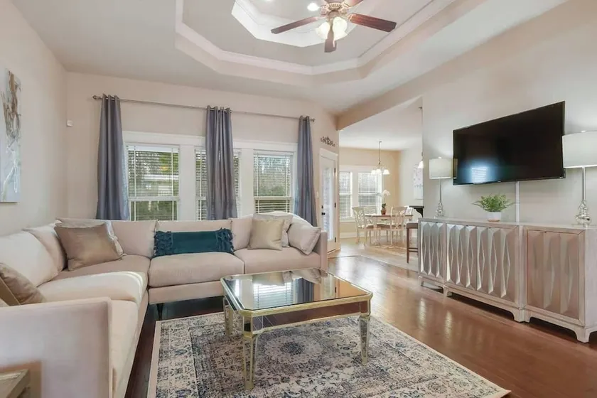 Spacious 3BR Condo in Ocean Springs - Image 1