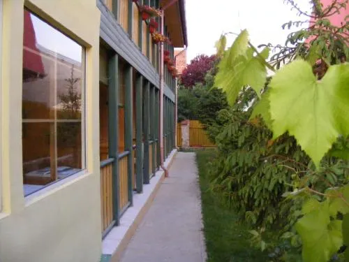 Hotel Golden Sea - Image 1