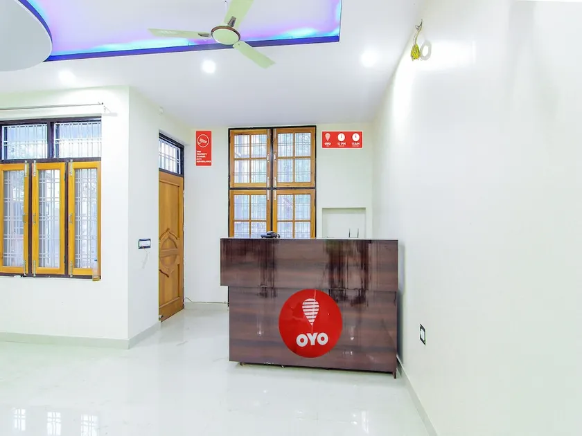 Hotel Surabhi Garden By OYO Rooms - Image 1
