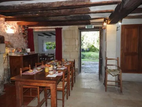 Le Moulin De Saussaye - Image 1