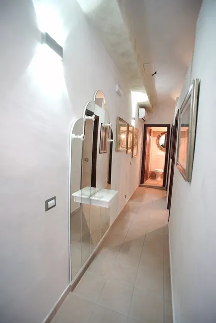 Apartment Via Rene - Image 1