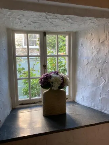 The Falmouth Arms - Image 1