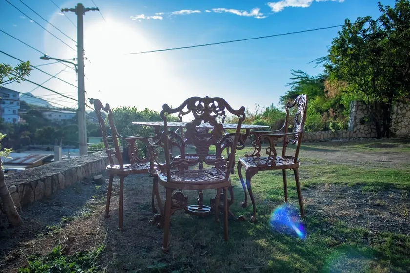 Entire Homestay In Kingston by Airport - Image 1