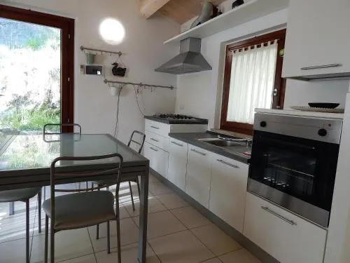 S149 Sirolo deliziosa villetta in pietra - Image 1