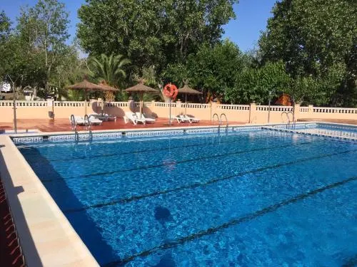Sol d'Or Camping Bungalows - Image 1
