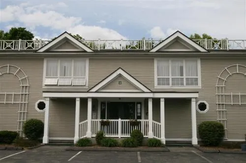 Yankee Suites Extended Stay - Image 1