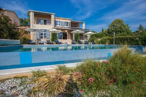 Villa Nikolina - Image 1