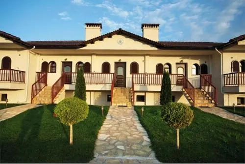 Village Naiades - Image 1