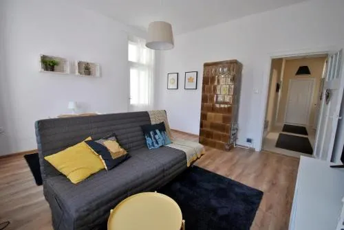 Oliva Stay - Image 1