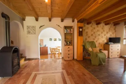 House And Breakfast 2 - Image 1