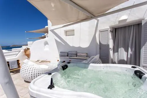 Yades Suites & Spa - Image 1