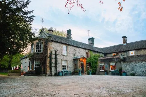 Riverside House Hotel - Image 1