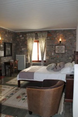 Guesthouse Karahalios - Image 1