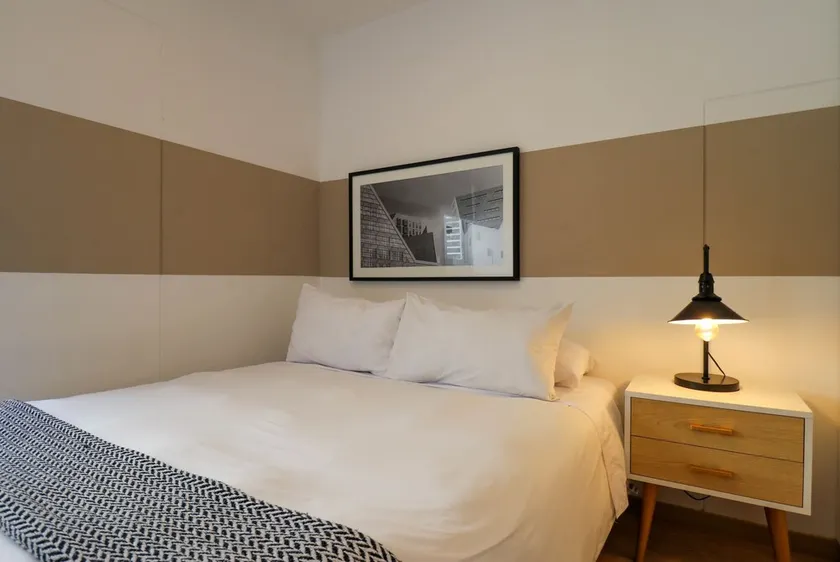 Astonishing 3BR with Balcony in Miraflores - Image 1