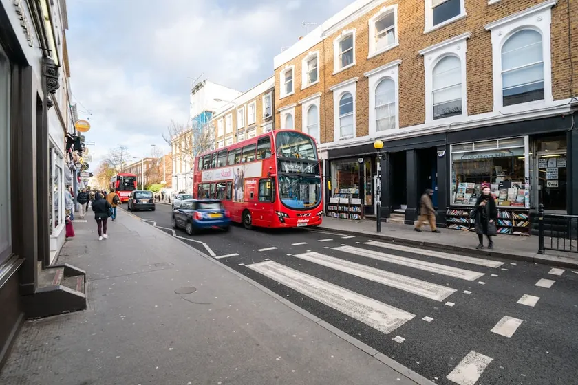 Deluxe Notting Hill Home by Hyde Park - Image 1