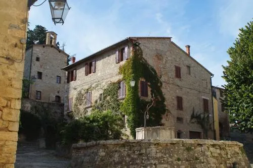 La Mandola - Image 1