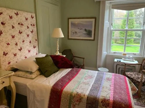 Glebe Country House Tarbet - Image 1