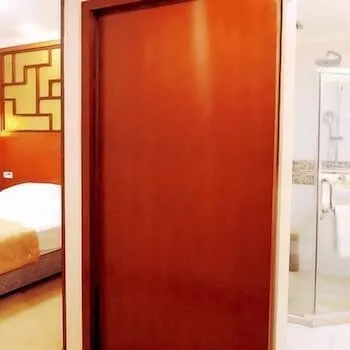 Guiyuan Dajue Hotel - Wuhan - Image 1