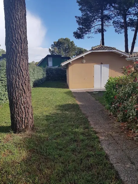 Le Domaine du Phare - Image 1