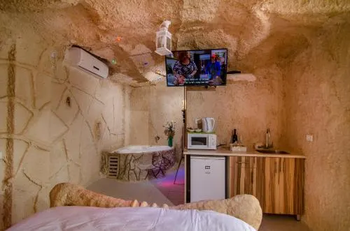 Magic Cave Cliff - Image 1