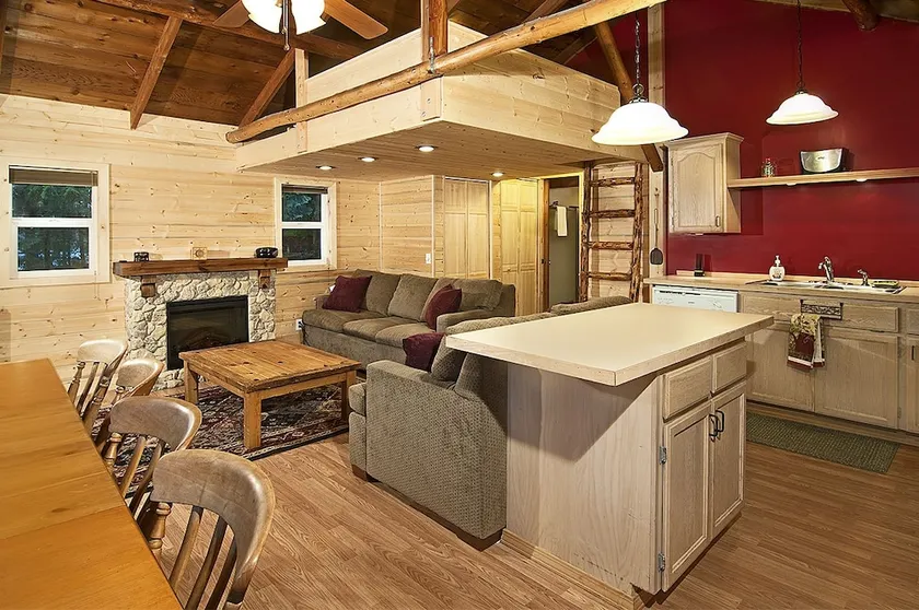 Wild Sky Escape Cabin - Image 1