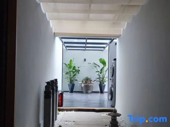 City Courtyard inn - Image 1