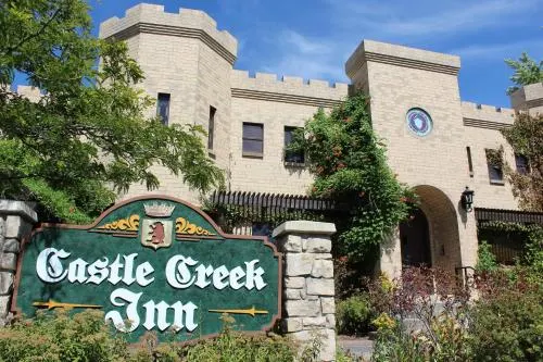 Castle Creek Inn - Image 1