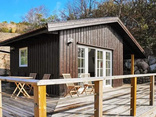 4 person holiday home in Skärhamn - Image 1