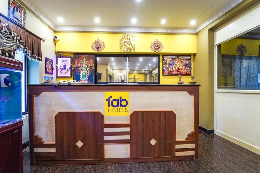 FabExpress Sivabhagya Annex - Nr. Arappalayam Bus Stand - Image 1