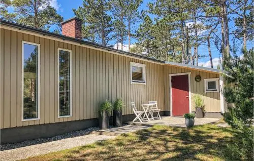 4 Bedroom Gorgeous Home In Yngsj - Image 1