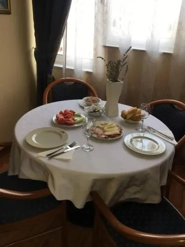 Motel Jezero Trn - Image 1