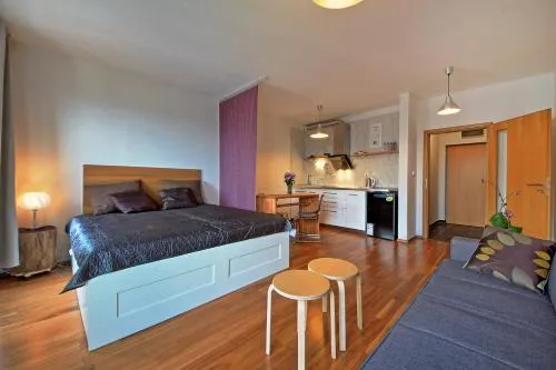 Hluboka Apartment - Image 1
