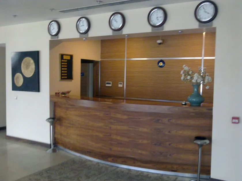 Pak Otel - Image 1