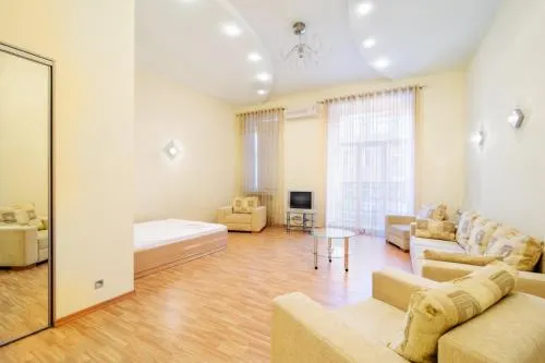 Vokzal Apartments - Image 1