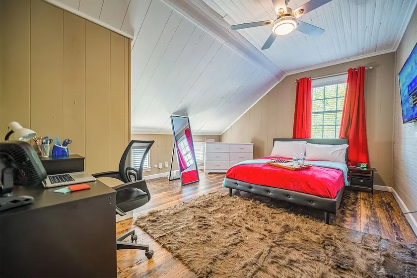 4 Minutes to Downtown by the Atlanta Beltline Trail in the Cabbagetown Neighborhood - Image 1