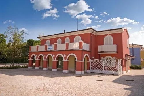 La Piazzetta - Image 1