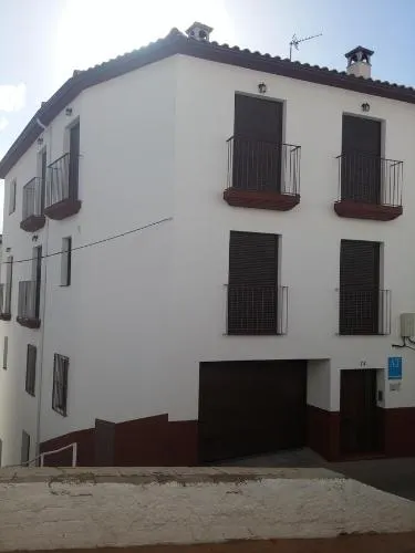 Apartamentos Santa Ana - Image 1
