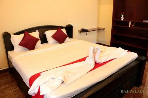 Hotel Raj Palace - Image 1