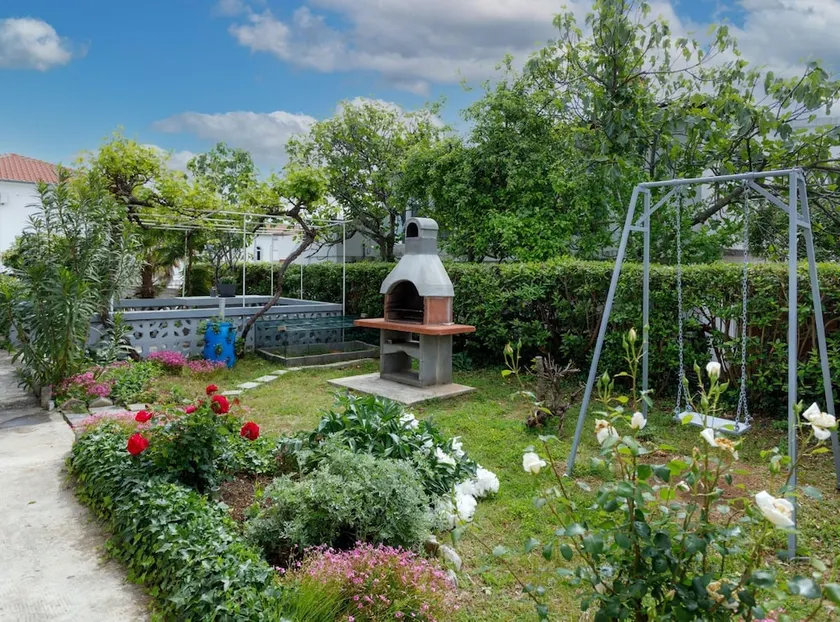 Charming and Tranquil Krk Center Apartment - Image 1