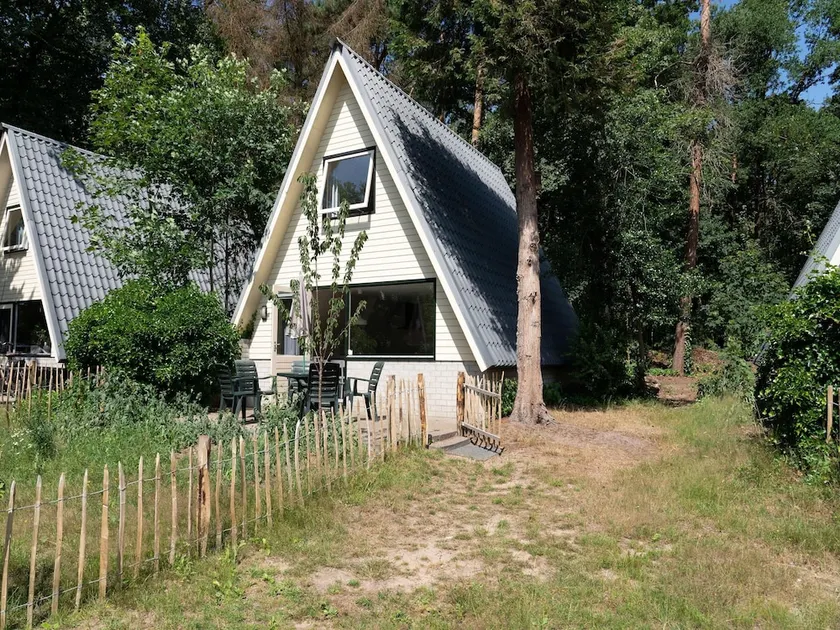 Cosy Holiday Home in Eerbeek with Balcony Terrace - Image 1