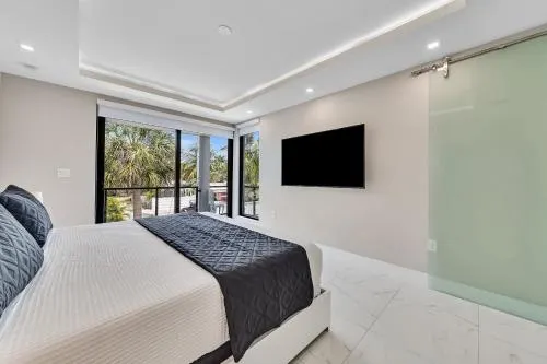 VillaPlaya brand new home modern style resort - Image 1