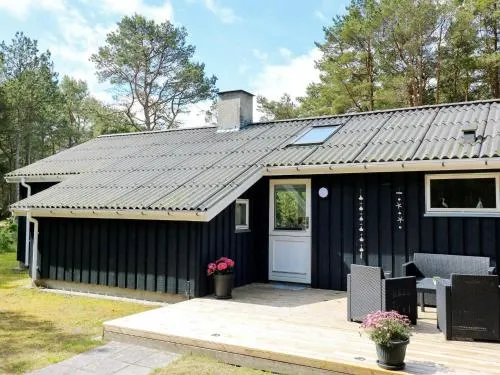 Lovely Holiday Home with Terrace near Hadsund - Image 1