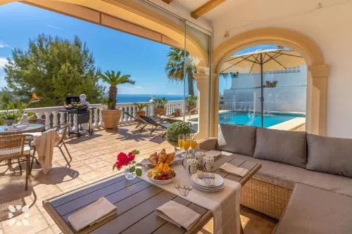 Villa Teuladi by Abahana Villas - Image 1