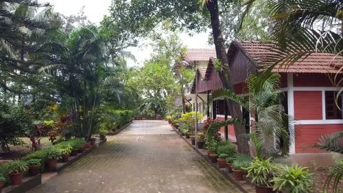 Green Retreat Second Home - Image 1